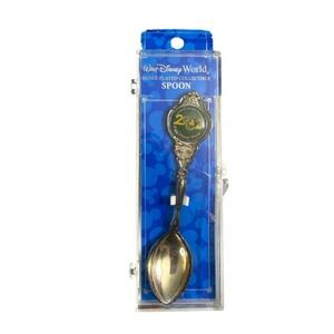 Walt Disney World 2000 Silver Plated Collectible Spoon Mickey Mouse Souvenir